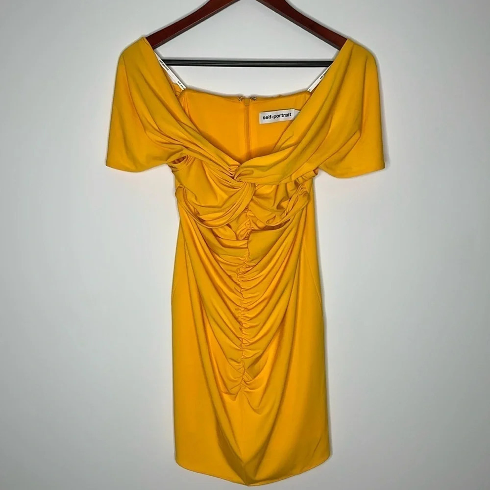 Self-Portrait Dress Bodycon Mini Size 8 Yellow Jersey Off-Shoulder Ruched - Picture 3 of 13